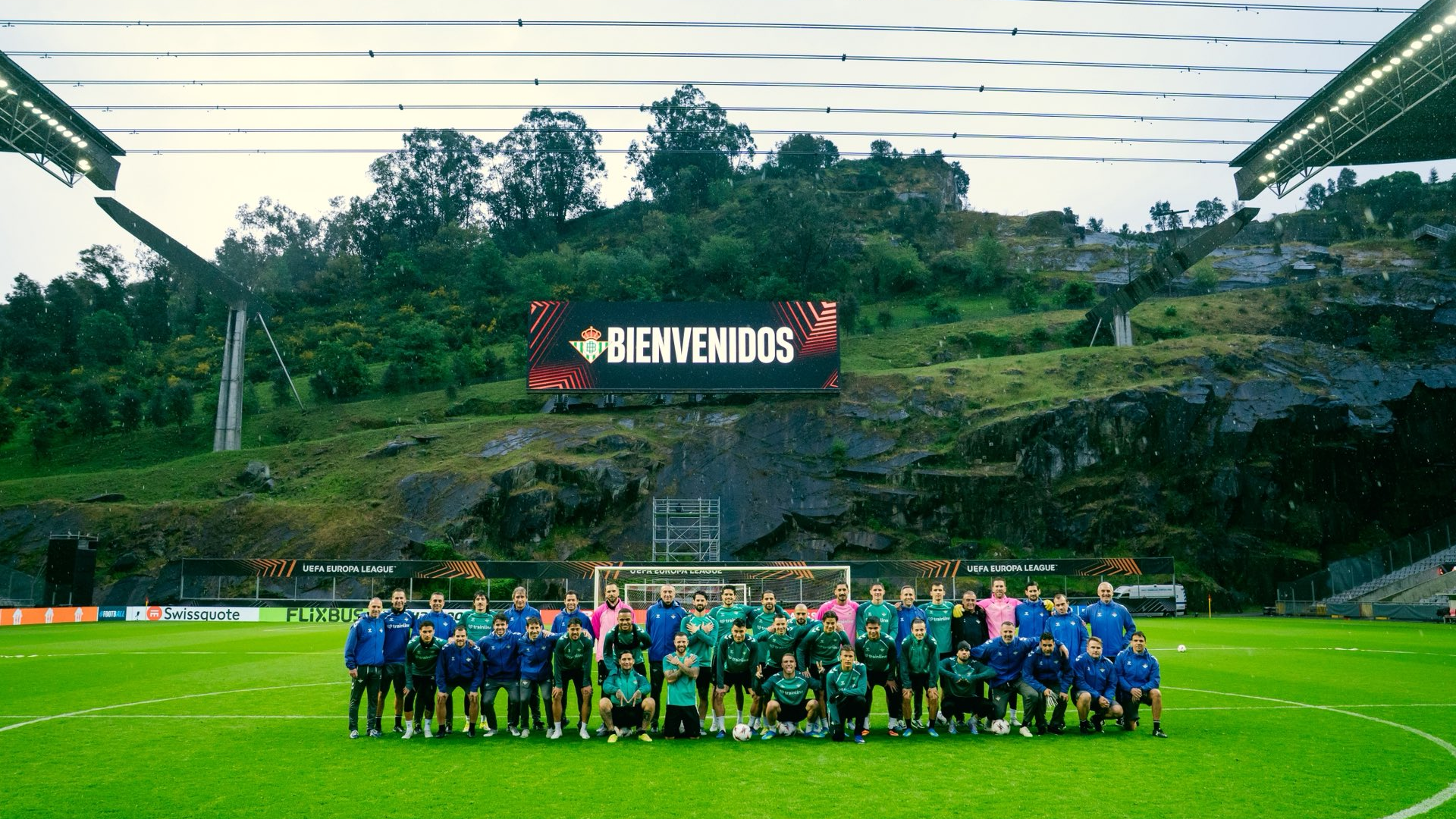 Entrenamiento de los jugadores del Real Betis en el estadio del Sporting de Braga