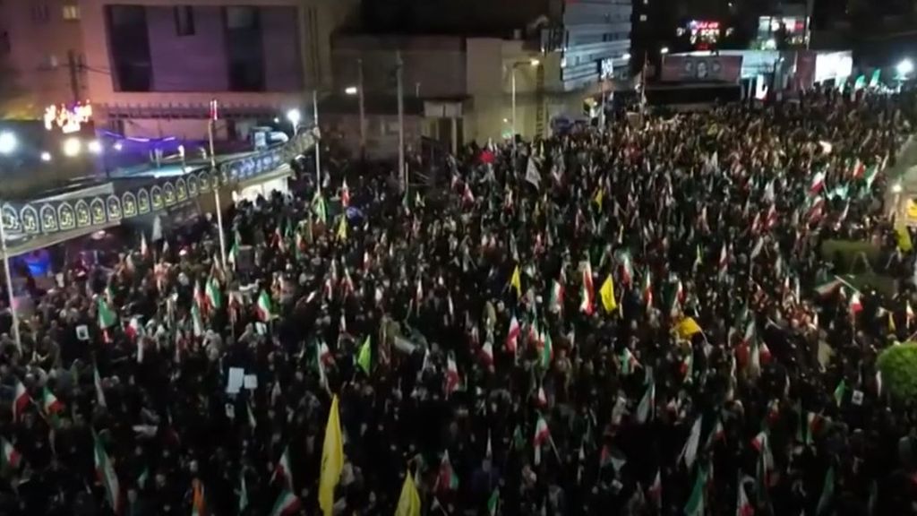 Euforia en Irán tras la tregua con EEUU: Trump vuelve a ser TACO y pasa de la aniquilización a la negociación