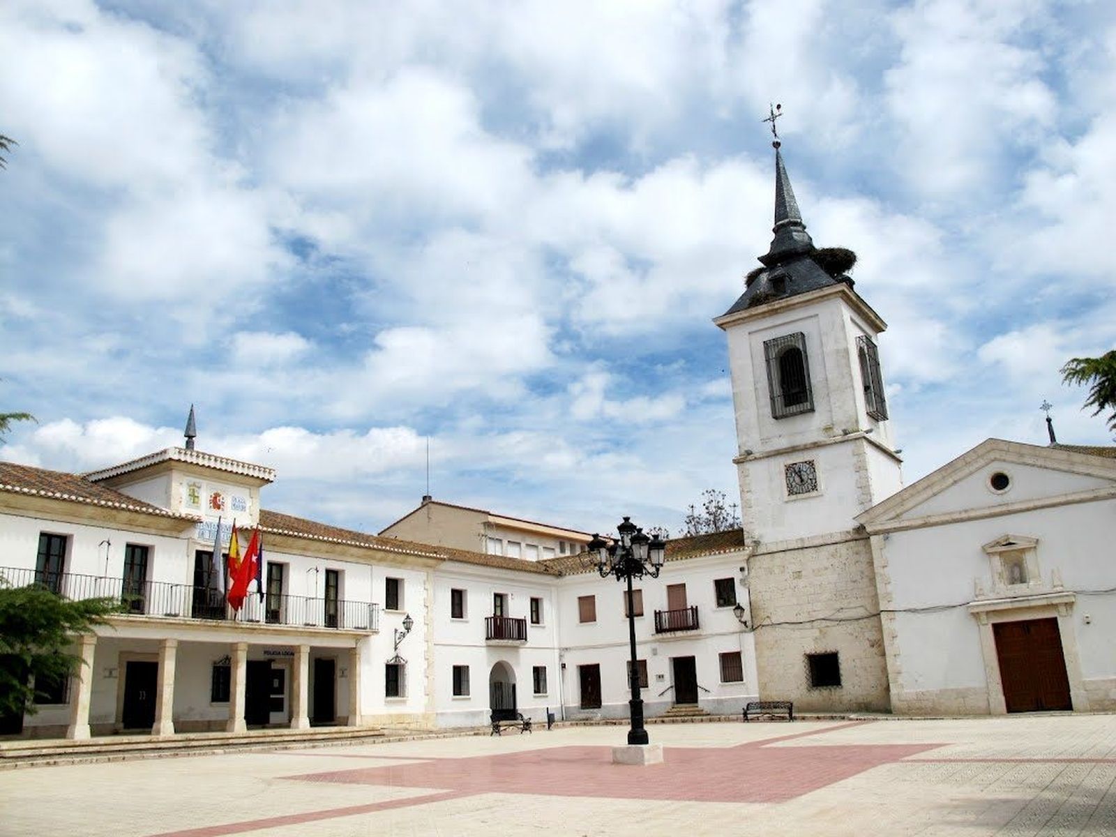 Plaza mayor de Titulcia