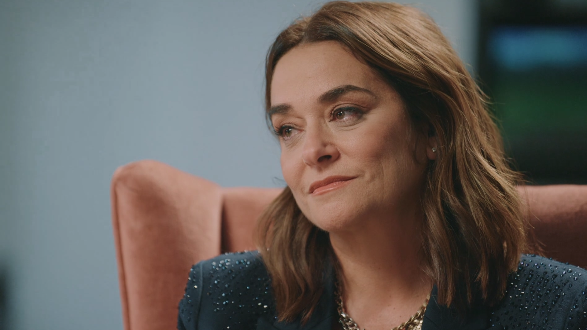 Toñi Moreno se emociona al acordarse de su padre mientras habla de su familia: "No he aceptado todavía su muerte"