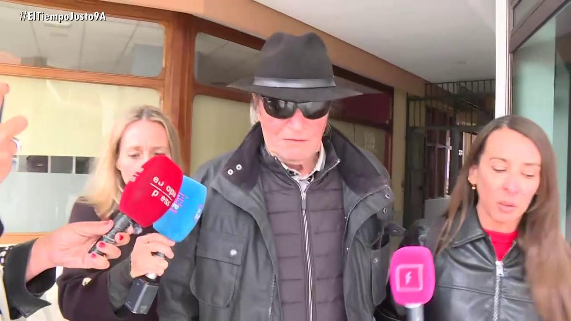 Las imágenes de Amador Mohedano saliendo del juzgado visiblemente enfadado