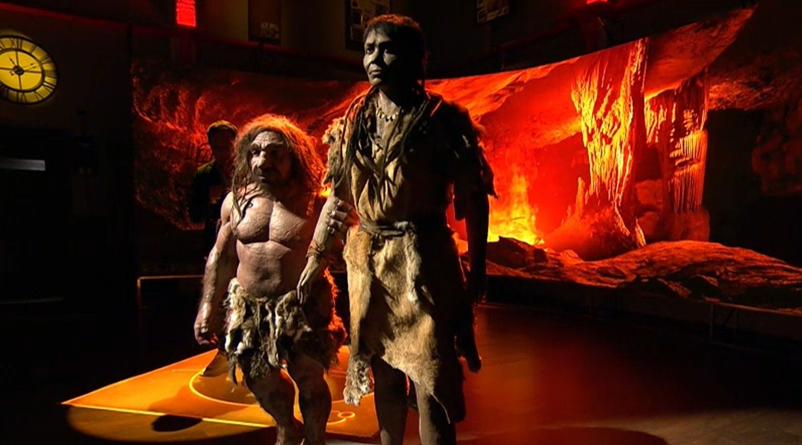 'Cuarto Milenio' desvela los misterios de la unión entre el hombre neandertal y la mujer sapiens: el domingo, a las 21:15h