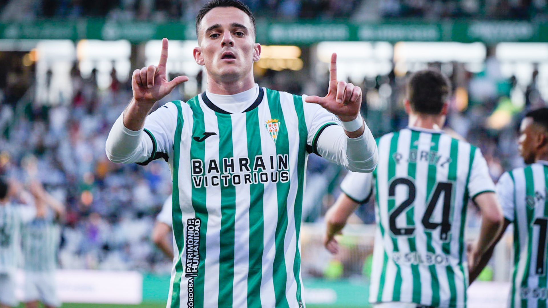 Diego Bri celebra un gol con el Córdoba