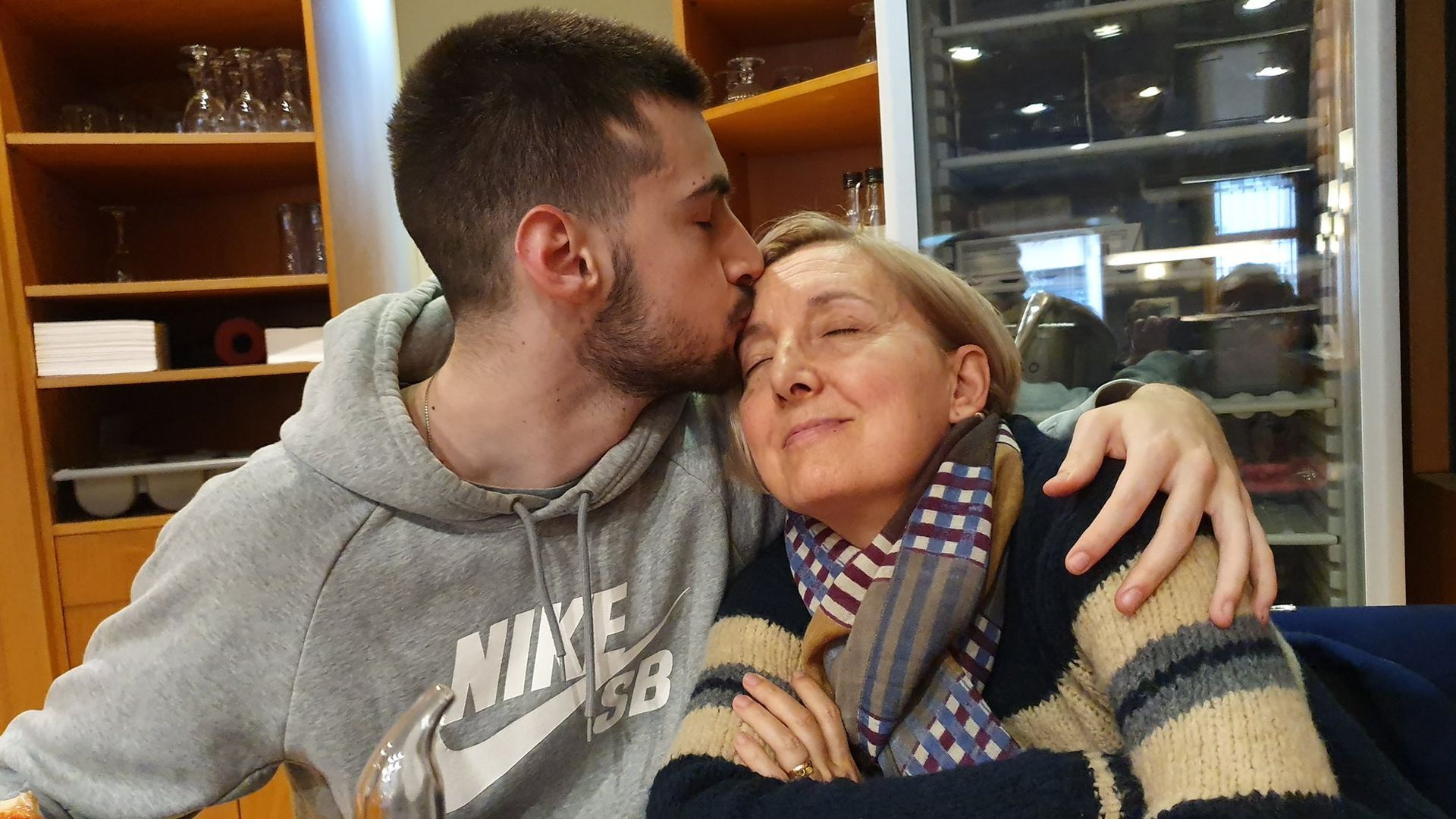 María Pilar Rosanes, junto a su hijo, Josep Boan i Rosanes