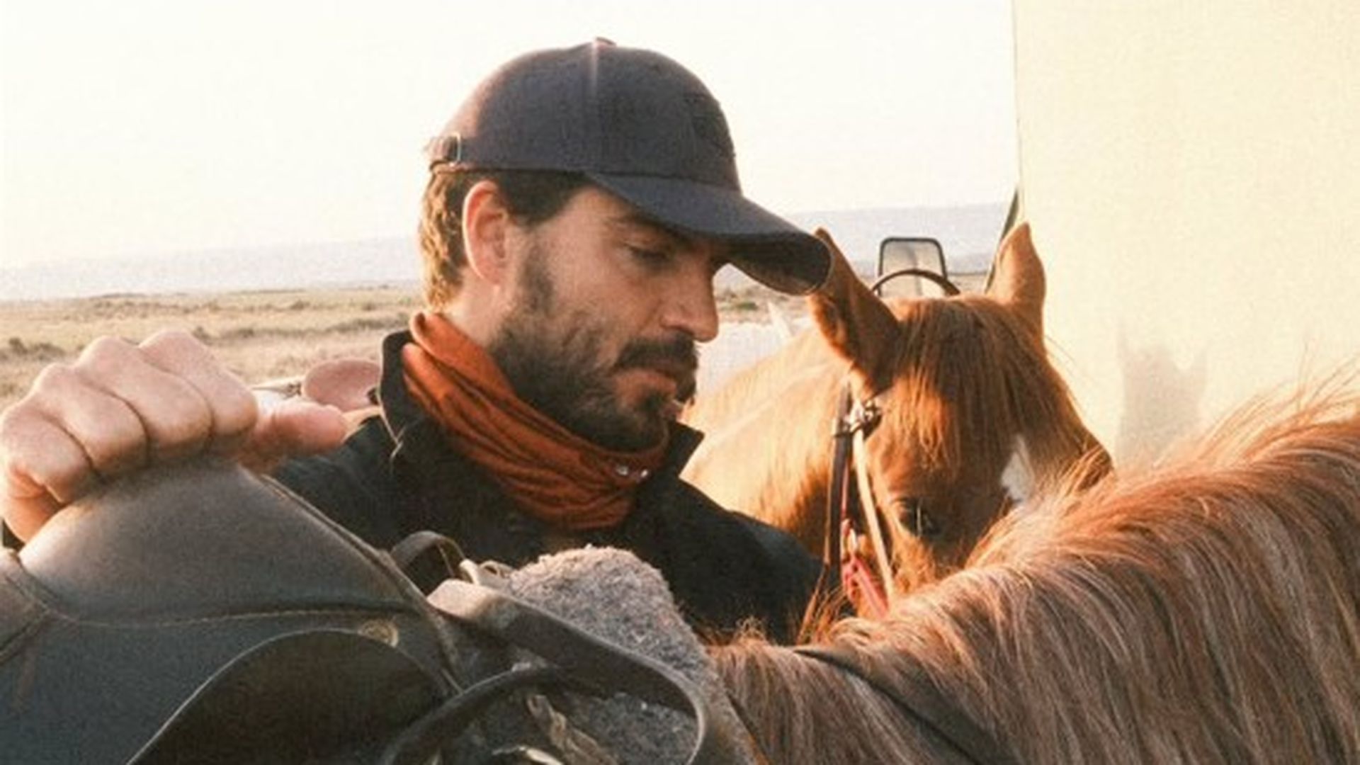 Maxi Iglesias regresa a las redes sociales