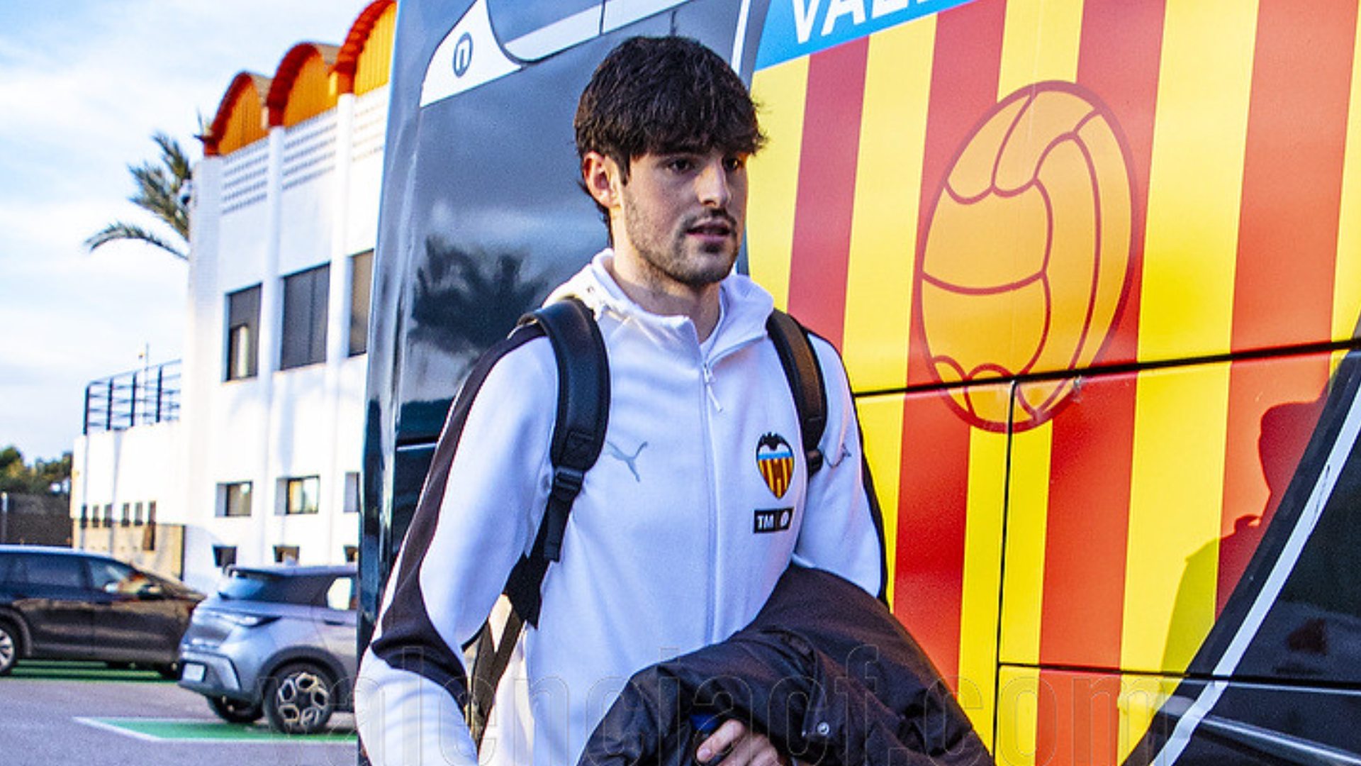 Convocatoria del Valencia CF en autobús desde Paterna Convocatoria del Valencia CF en autobús desde Paterna