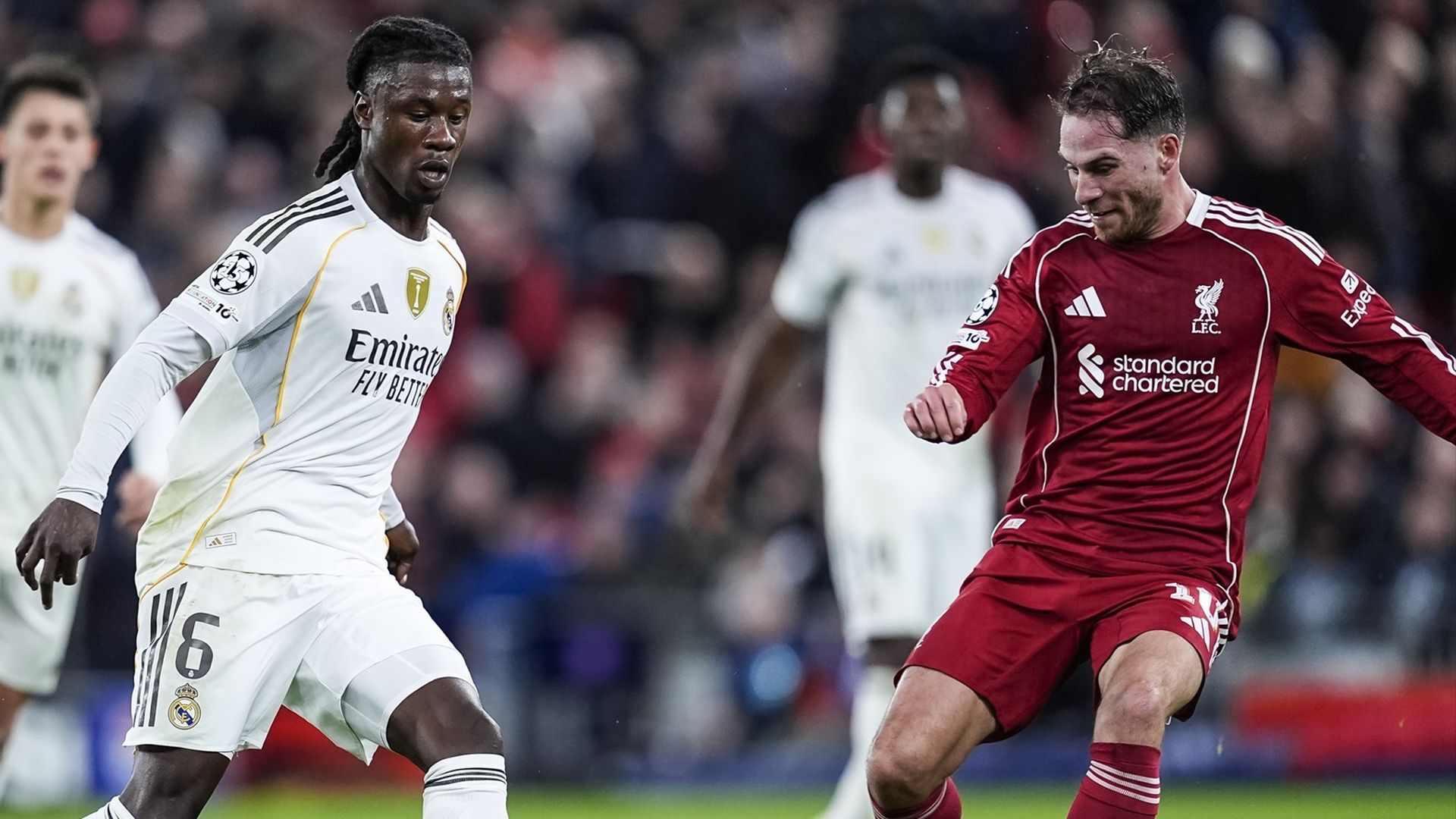 Eduardo Camavinga y Alexis Mac Allister, en el Liverpool-Real Madrid