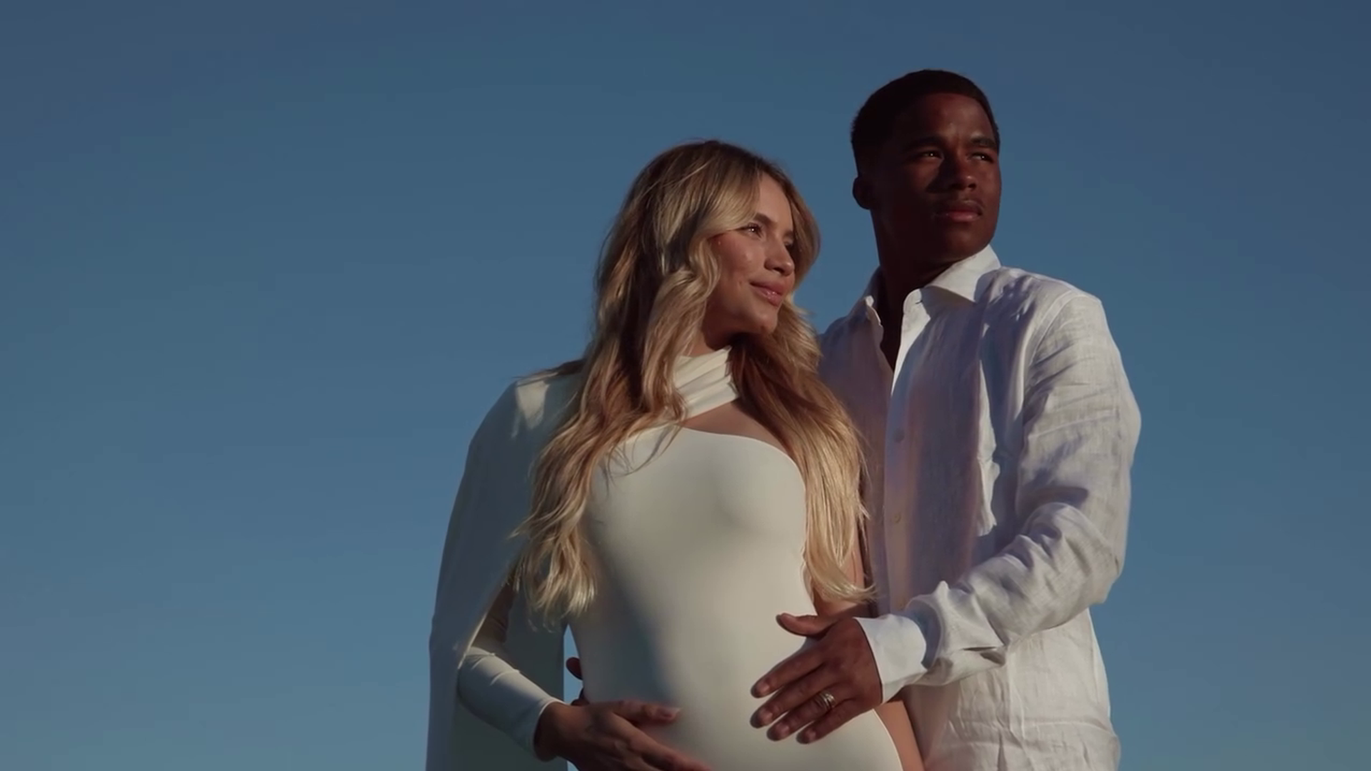 Endrick anuncia que será padre junto a Gabriely