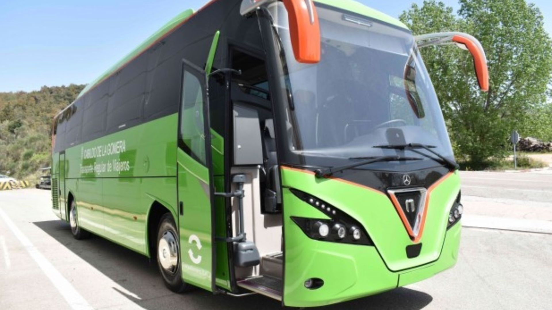 EuropaPress_2728954_autobus_guaguagomera