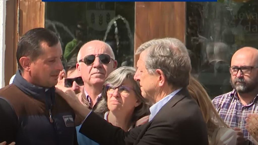 La madre del asesino de Villanueva de la Cañada, tratado de un trastorno mental, lo encontró ensangrentado y aturdido