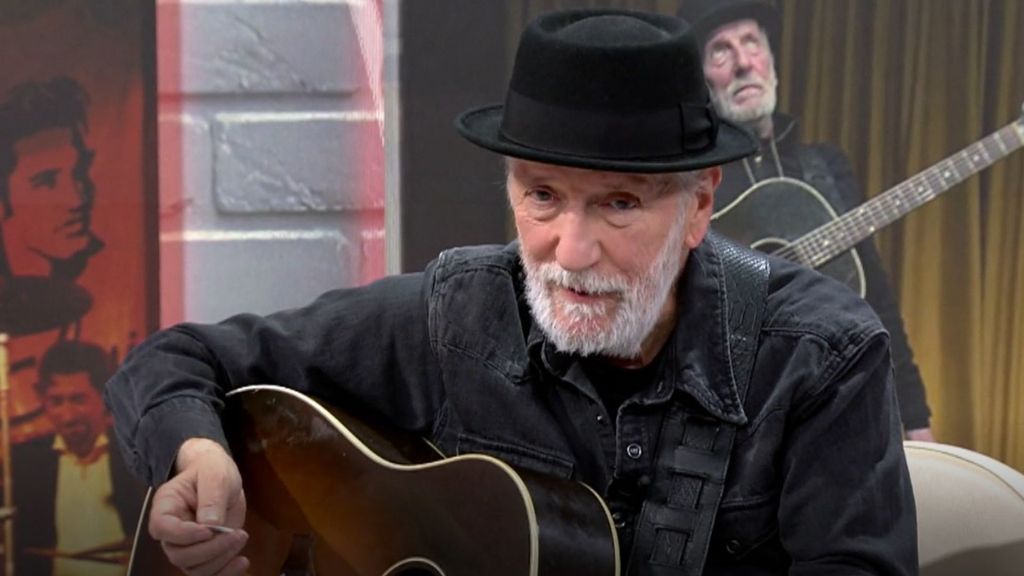 Pancho Varona, músico: “Sigo esperando que Joaquín Sabina me mande señales de humo”