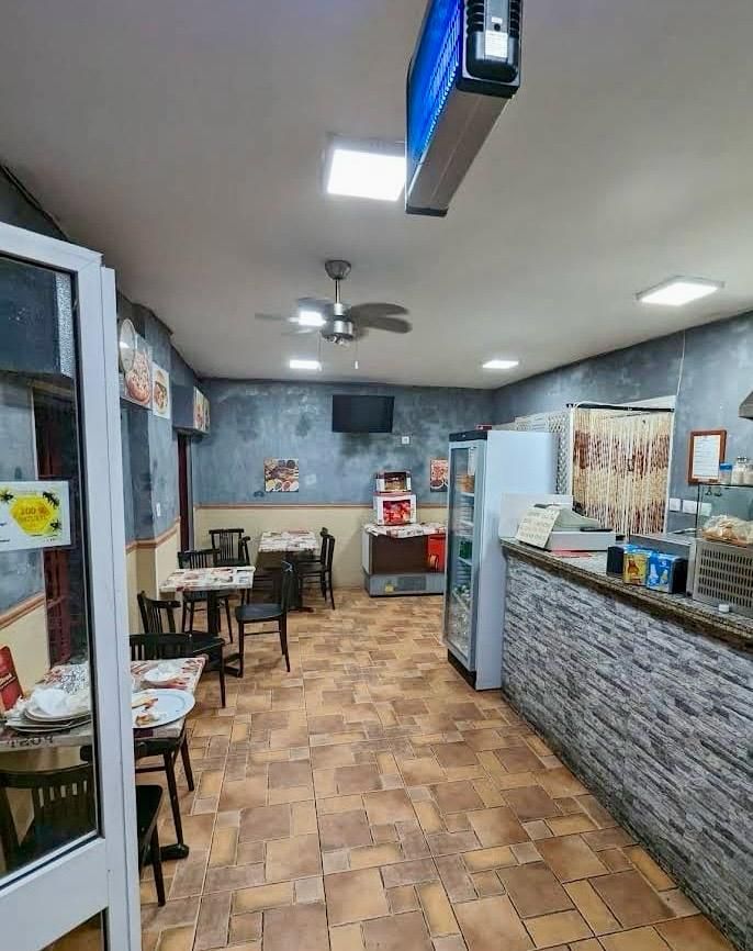 Local vacío de Samir