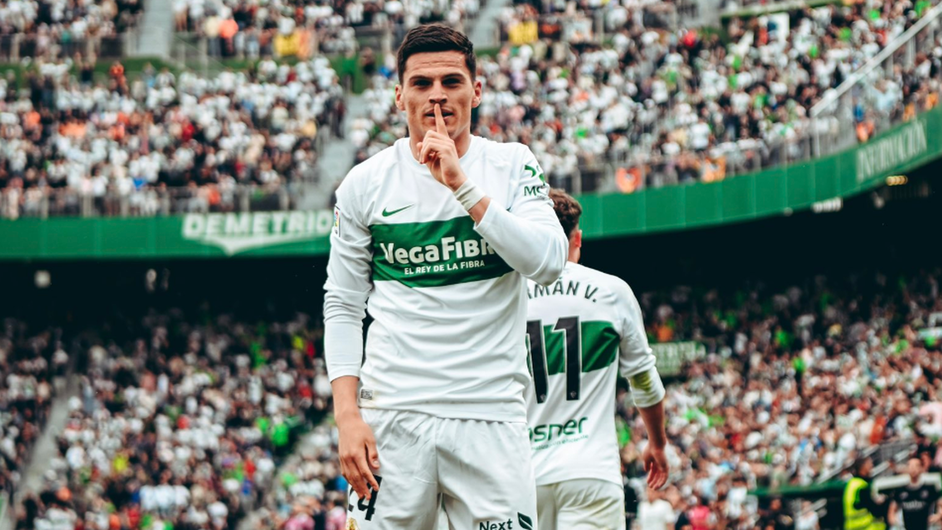 Cepeda celebra su gol ante el Valencia CF