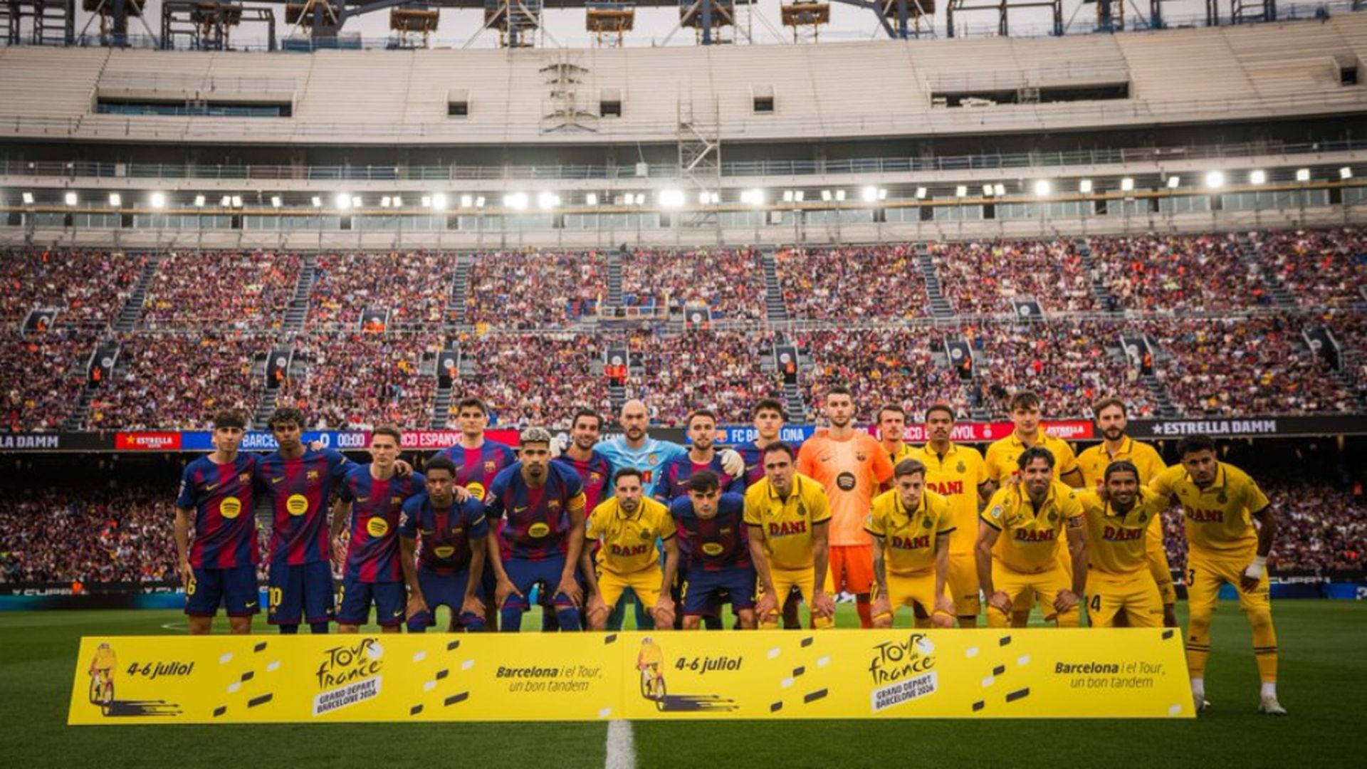 Los 22 protagonistas en el Camp Nou