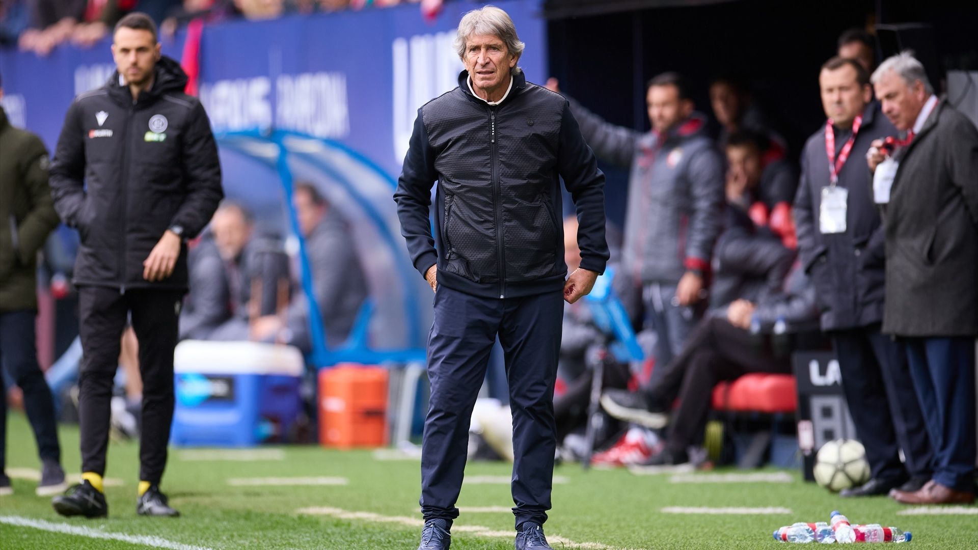 Manuel Pellegrini, en el Osasuna - Betis