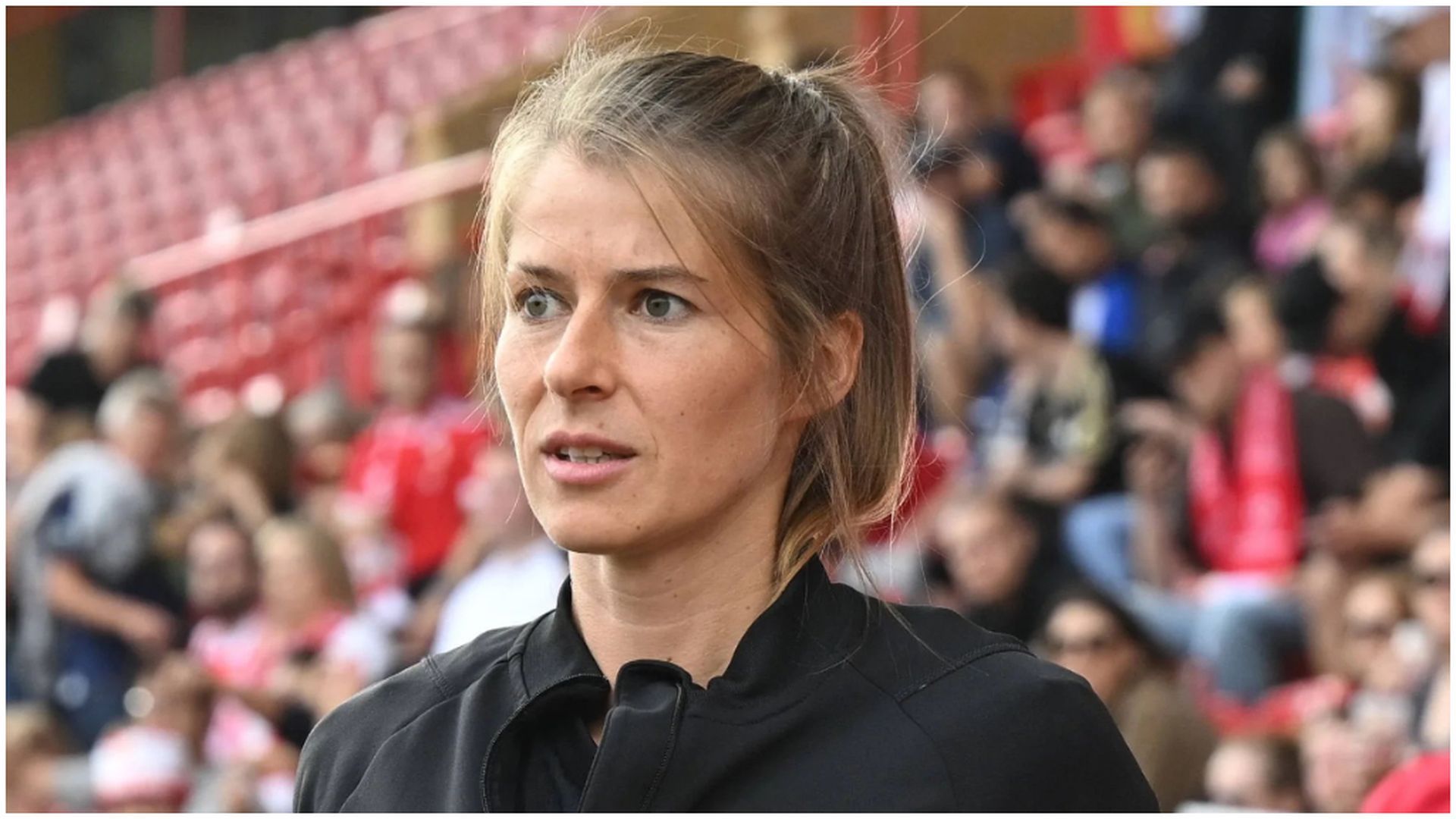 Marie-Louise Eta se convierte en la primera entrenadora en la Bundesliga masculina