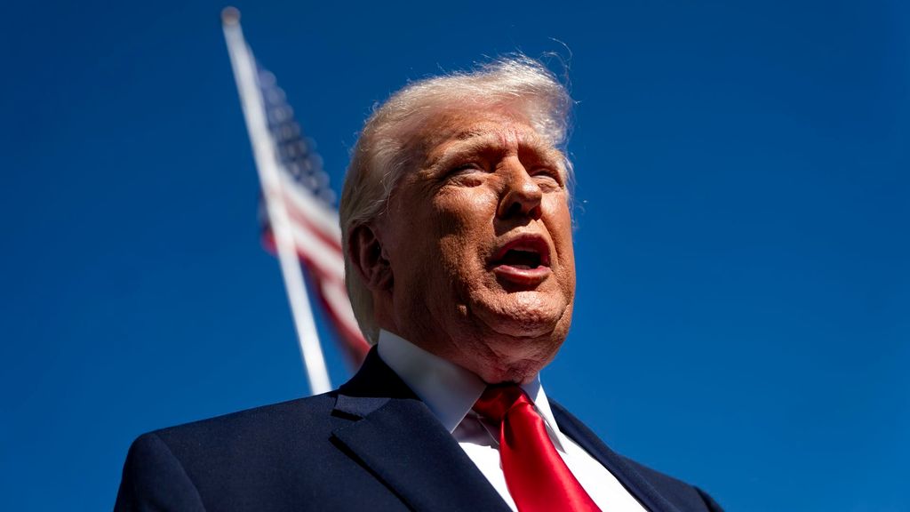 Donald Trump anuncia el cierre perimetral del estrecho de Ormuz y que interceptará a cualquier buque que pague a Irán