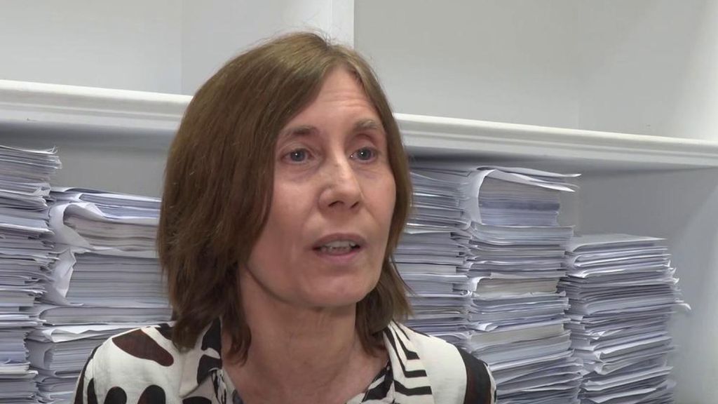 Amparo Díaz, abogada de violencia de género, sobre el trámite tras la denuncia: "Nos faltan profesionales que den apoyo"