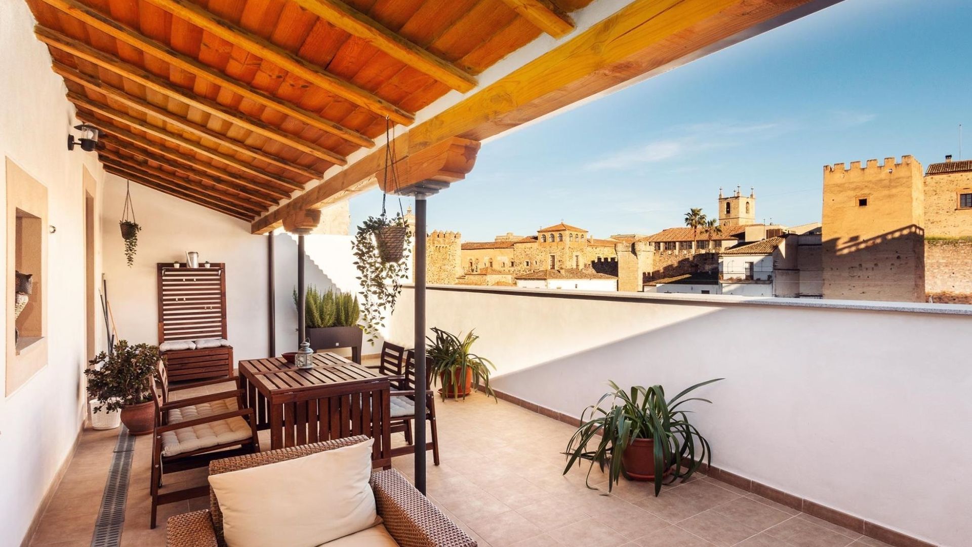 Booking sufre el robo de datos personales de sus clientes tras un ciberataque