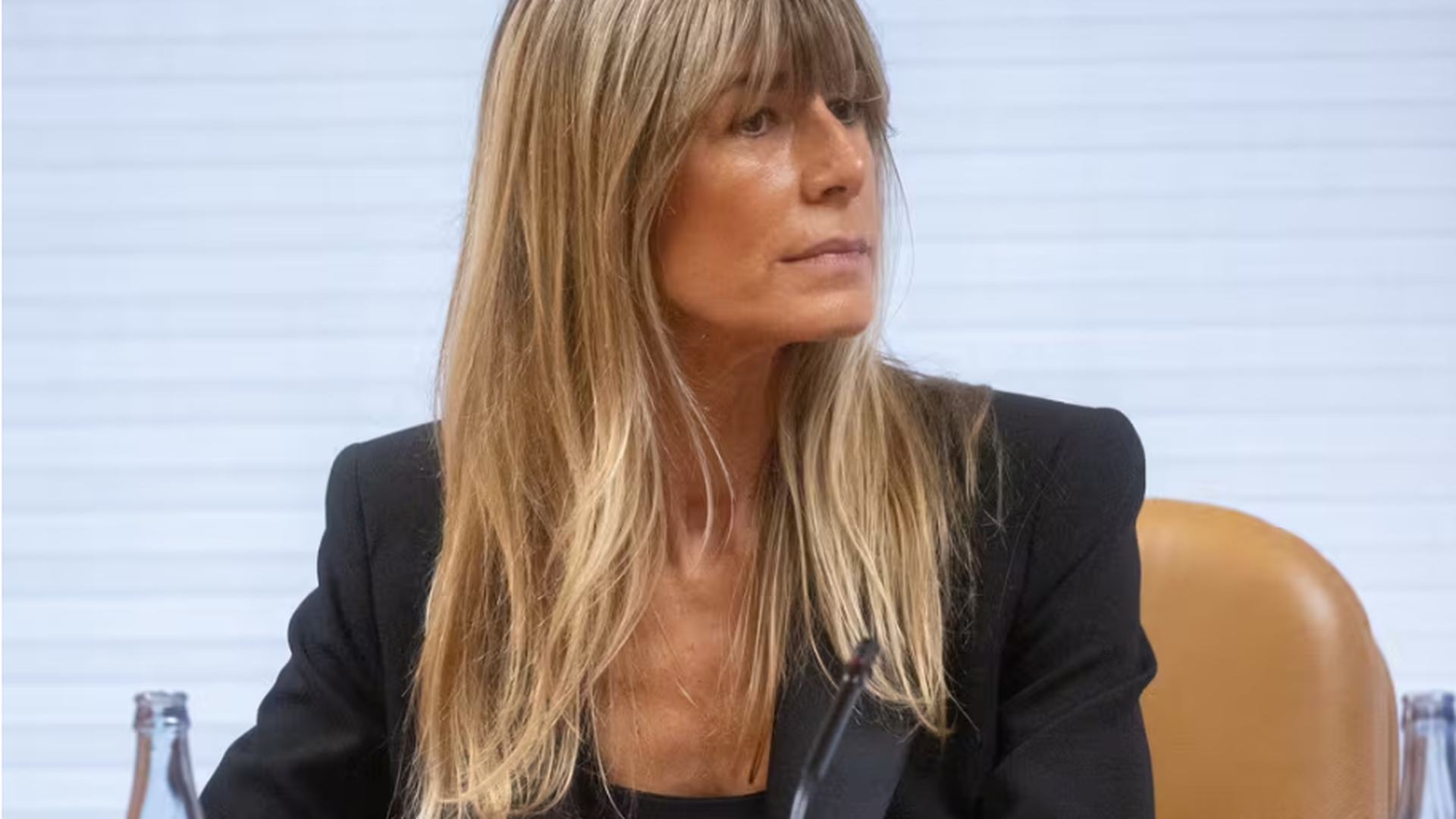 El juez Peinado cierra la instrucción y procesa a Begoña Gómez por cuatro delitos El juez Peinado cierra la instrucción y procesa a Begoña Gómez por cuatro delitos