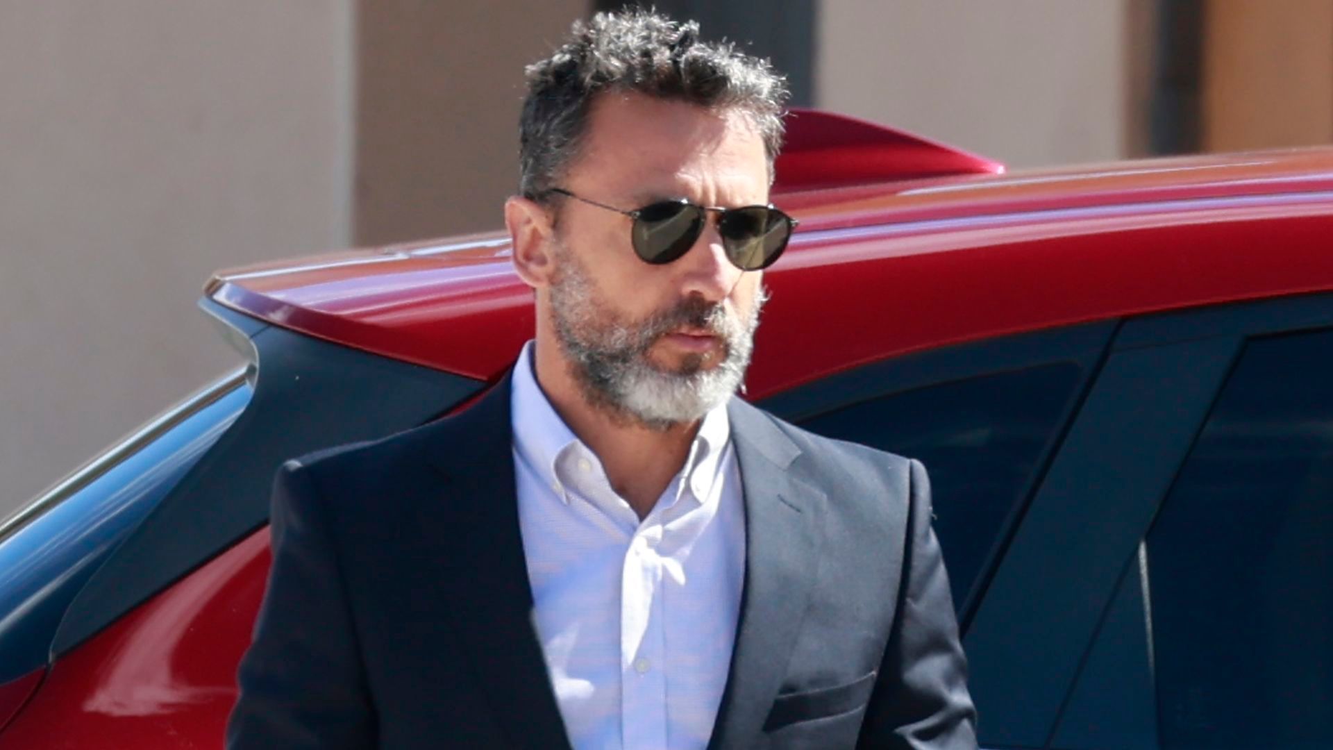 José Luis Cabrera, en el tanatorio de Goyi Arévalo