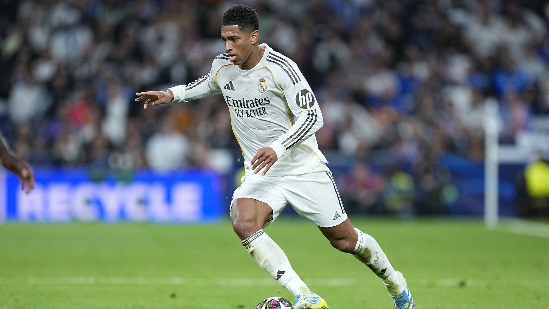 Jude Bellingham durante un partido de Champions League con el Real Madrid esta temporada