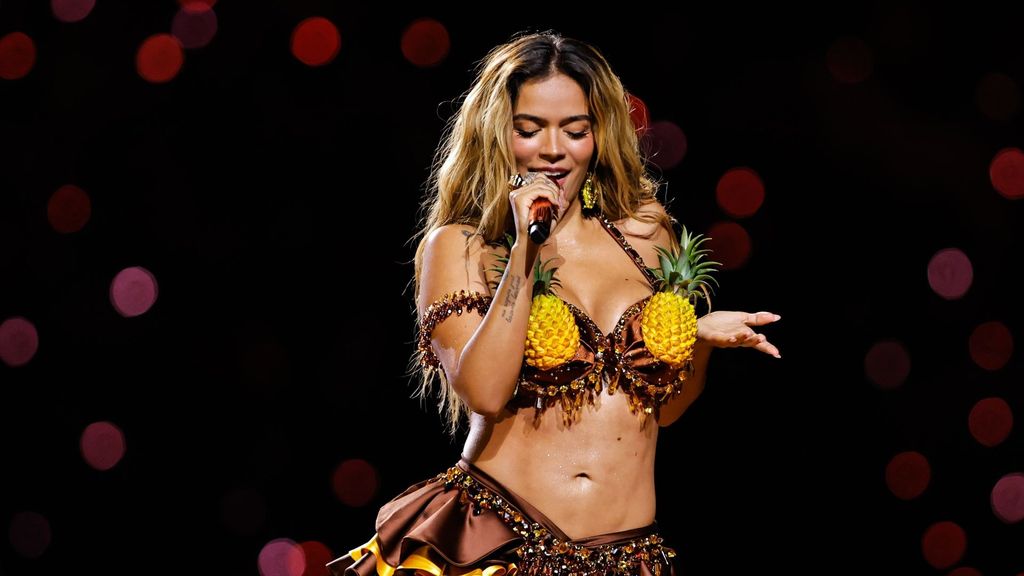 Karol G se convierte en la primera latina en encabezar el cartel del Coachella