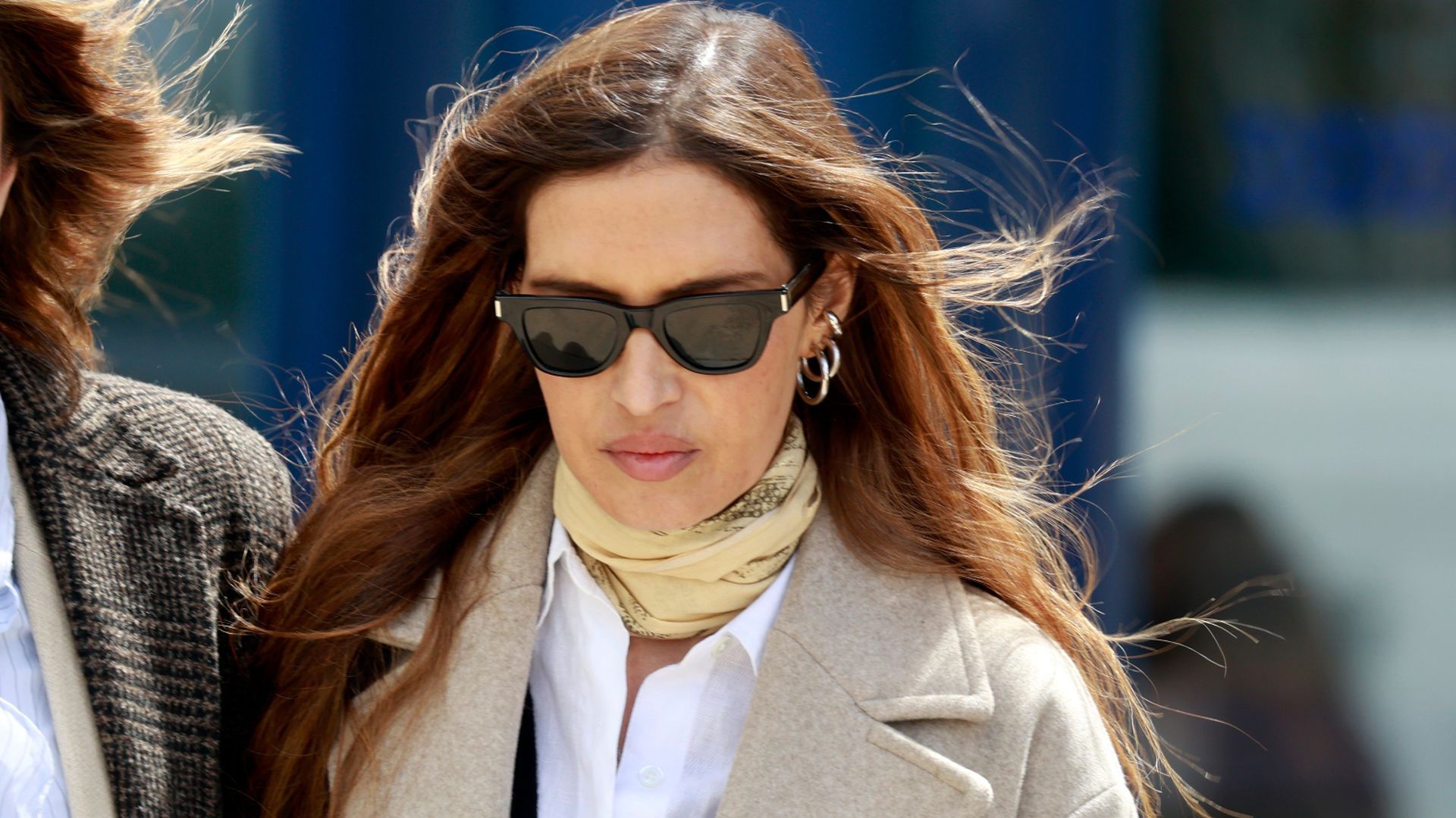 Sara Carbonero, llegando al velatorio de su madre en Corral de Almaguer Sara Carbonero, llegando al velatorio de su madre en Corral de Almaguer