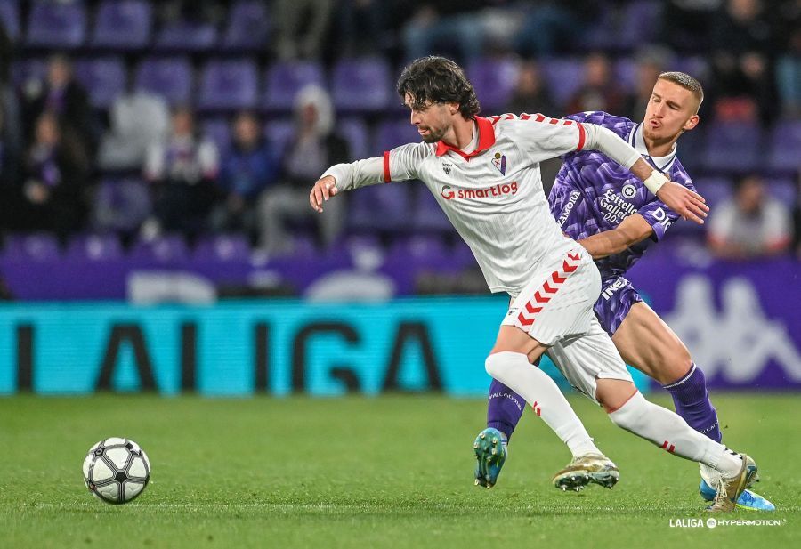 Stipe Biuk, ante el Éibar.