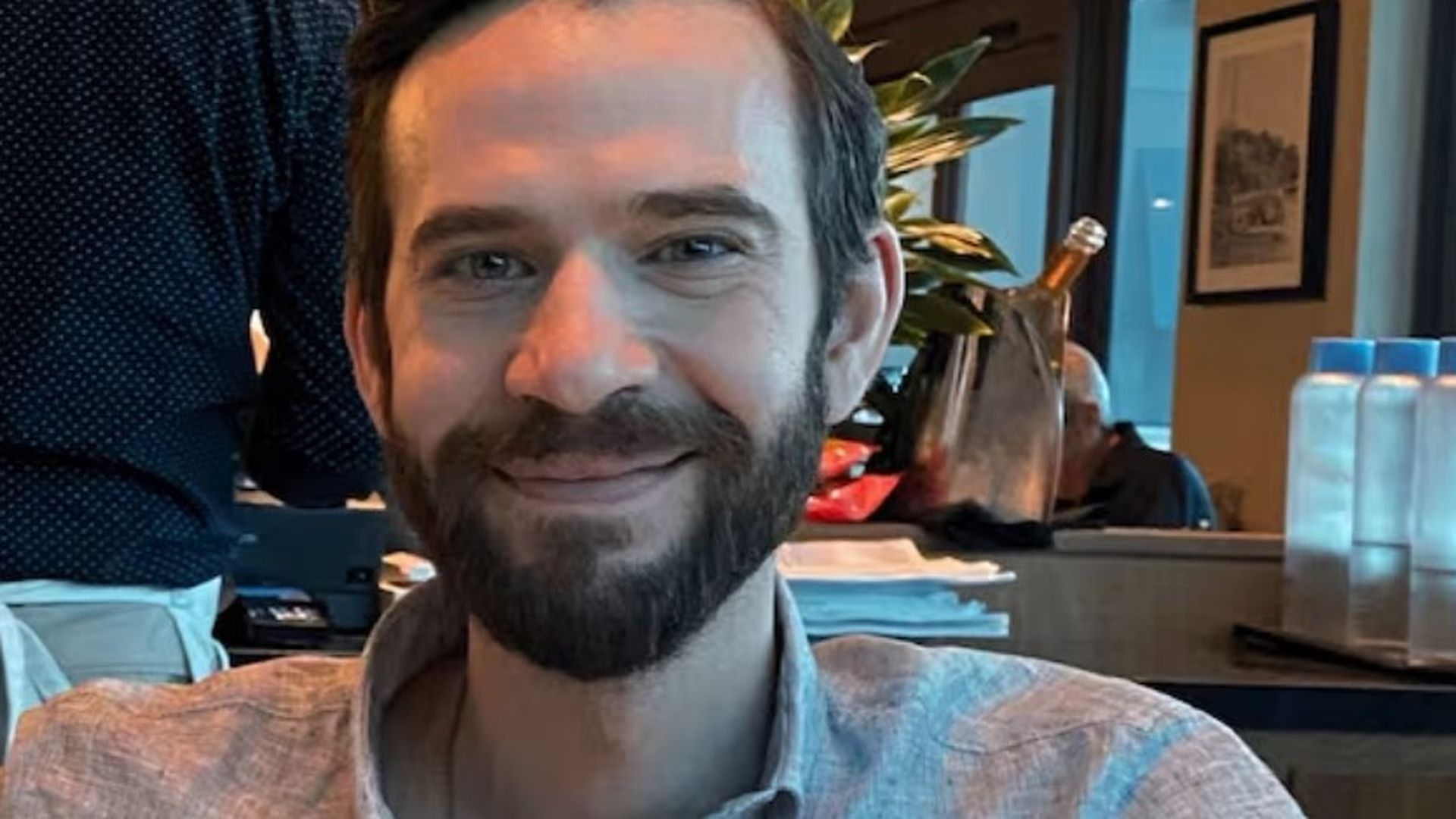 Un hombre de 36 años se suicida tras mantener una delirante relación con la IA de Google Un hombre de 36 años se suicida tras mantener una delirante relación con la IA de Google