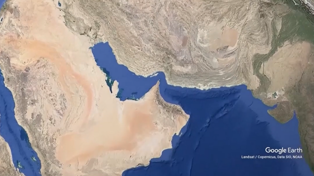 Vuelve a crecer la tensión en el estrecho de Ormuz: Trump anuncia un bloqueo e Irán avisa de las consecuencias de la medida