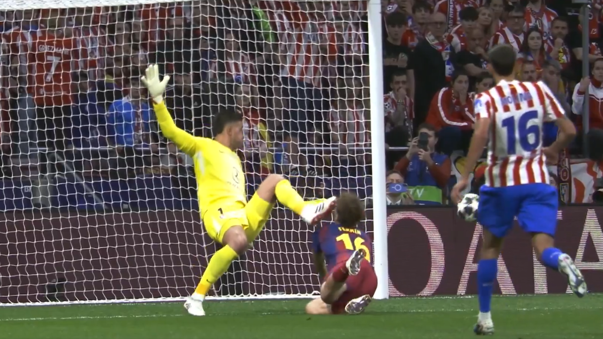 Acción entre Musso y Fermín Acción entre Musso y Fermín