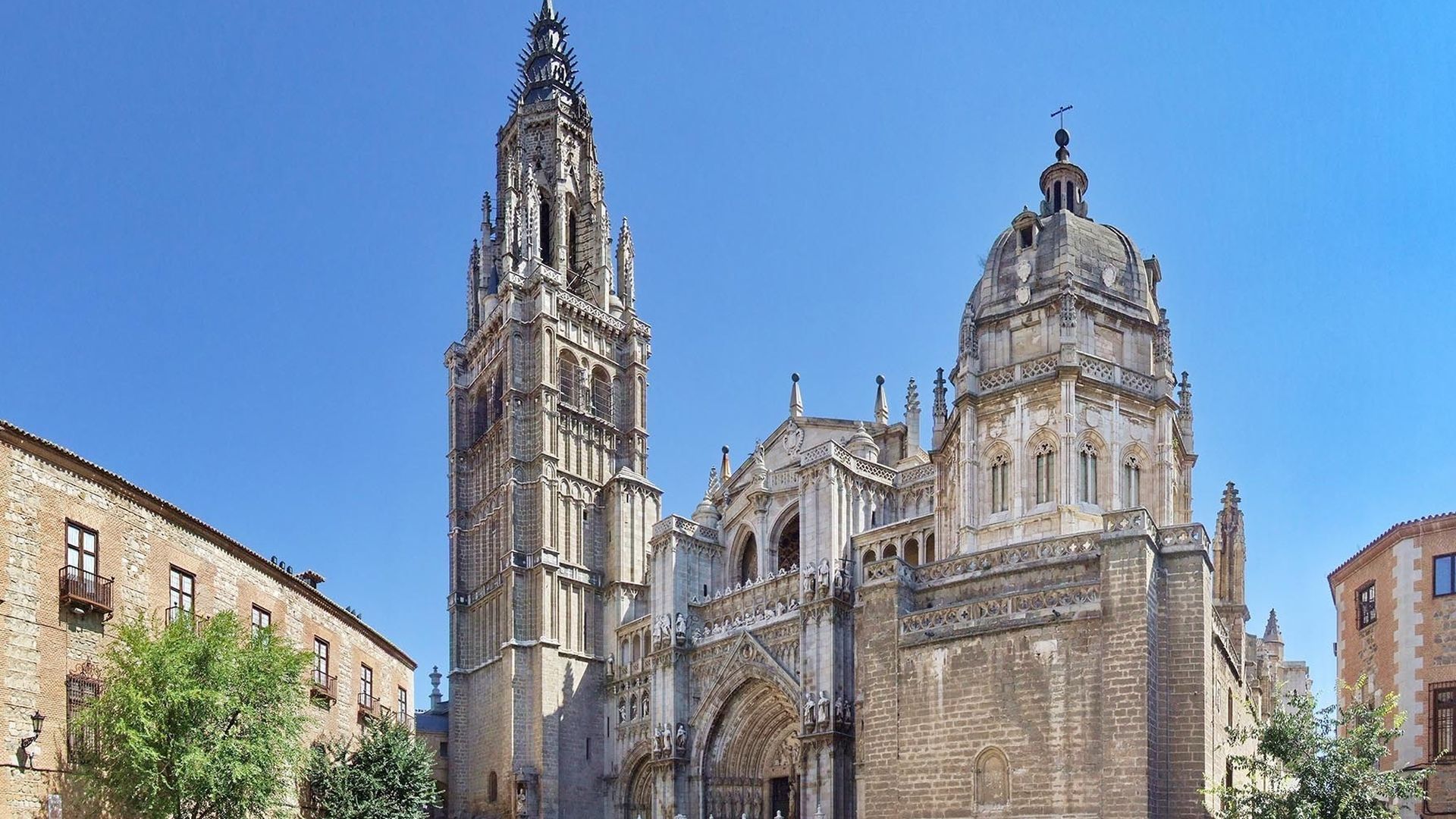 El Arzobispado de Toledo paga a un cura acusado de abuso a una menor El Arzobispado de Toledo paga a un cura acusado de abuso a una menor