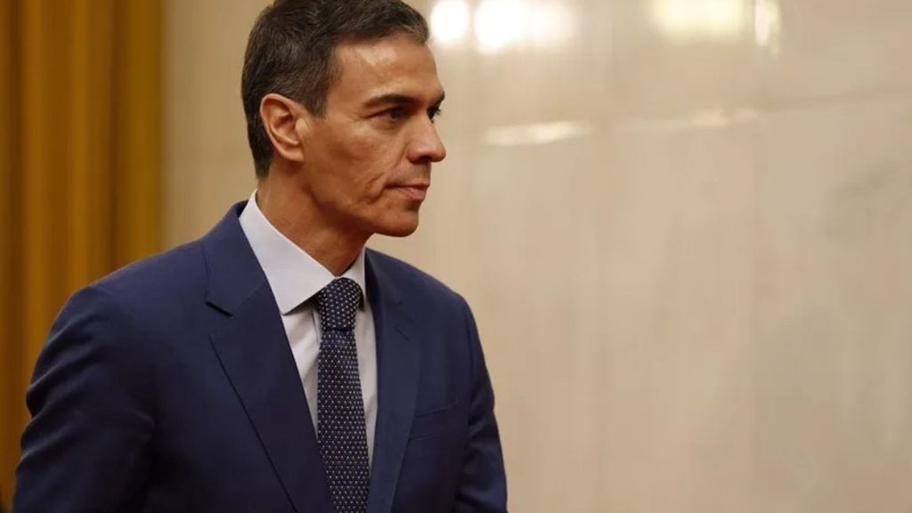 La carta de Pedro Sánchez defiende la regularización de inmigrantes: "Reconocemos derechos y exigimos obligaciones"