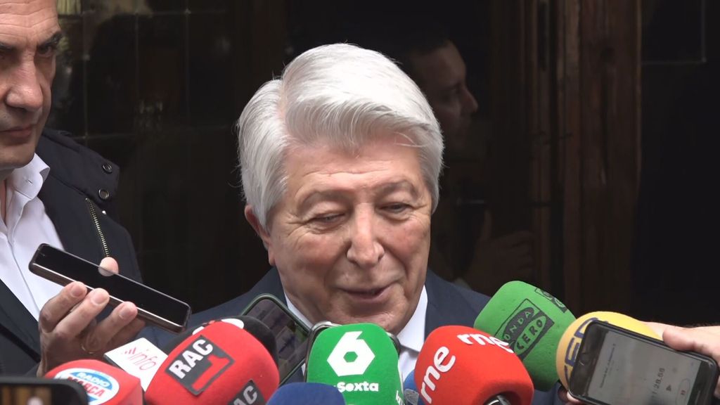 Enrique Cerezo 'pasa' de la preocupación de Hansi Flick con el césped