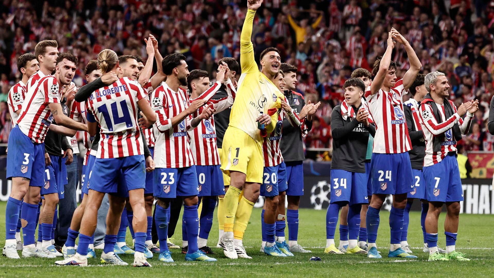 Los jugadores del Atlético de Madrid celebran la clasificación ante el Barcelona Los jugadores del Atlético de Madrid celebran la clasificación ante el Barcelona