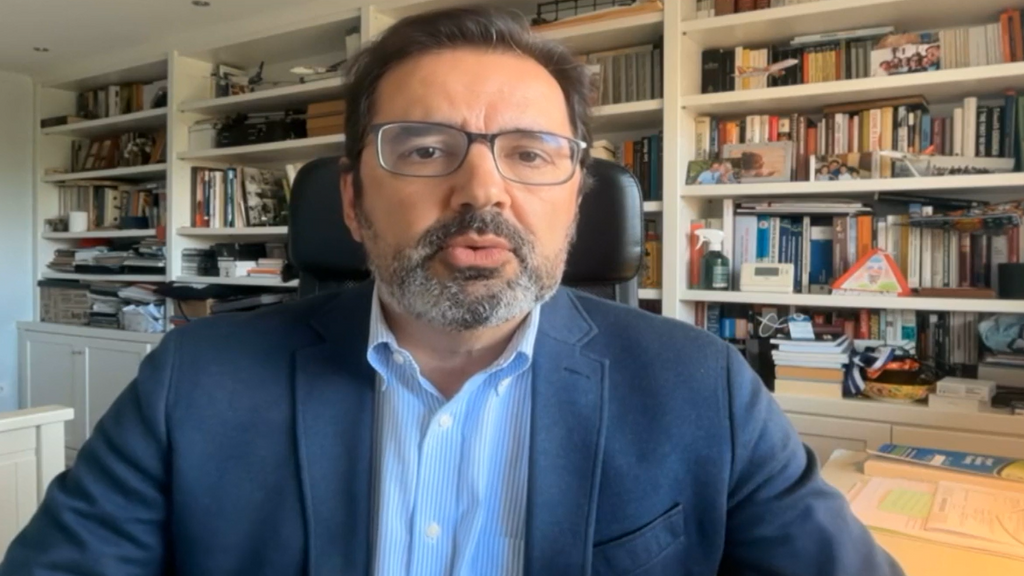 ¿Subirá el precio de los vuelos por la guerra de Irán? De cada 100 euros de coste que tiene una compañía aérea, 30 son del combustible