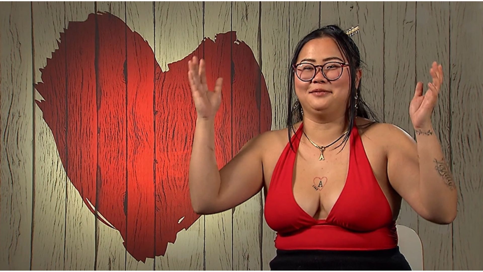 Ana Mª pregunta por “el mito de los chinos” a su cita y alucina con su respuesta: “Me he quedado flipando”