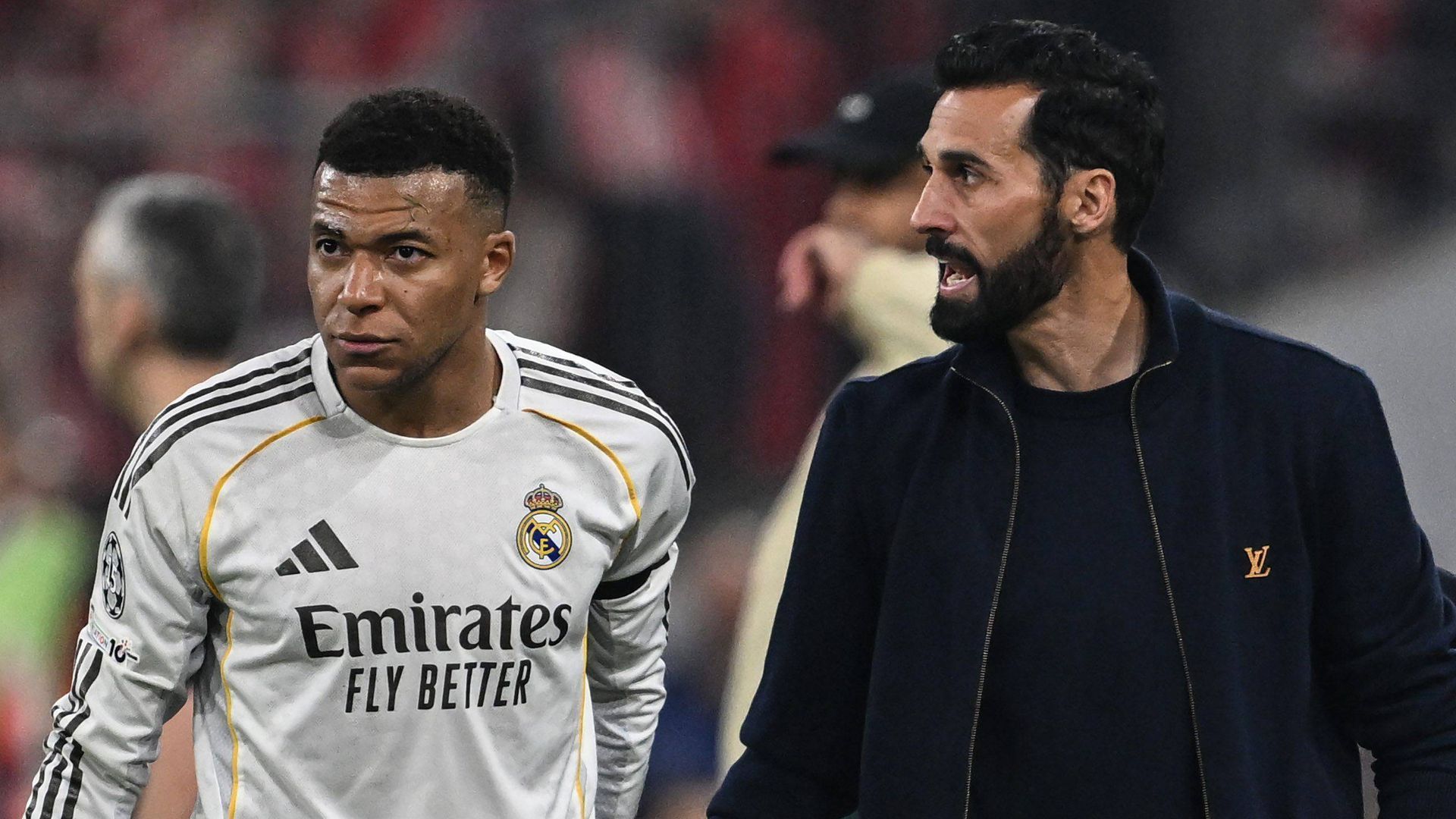 Arbeloa con Mbappé en el Allianz