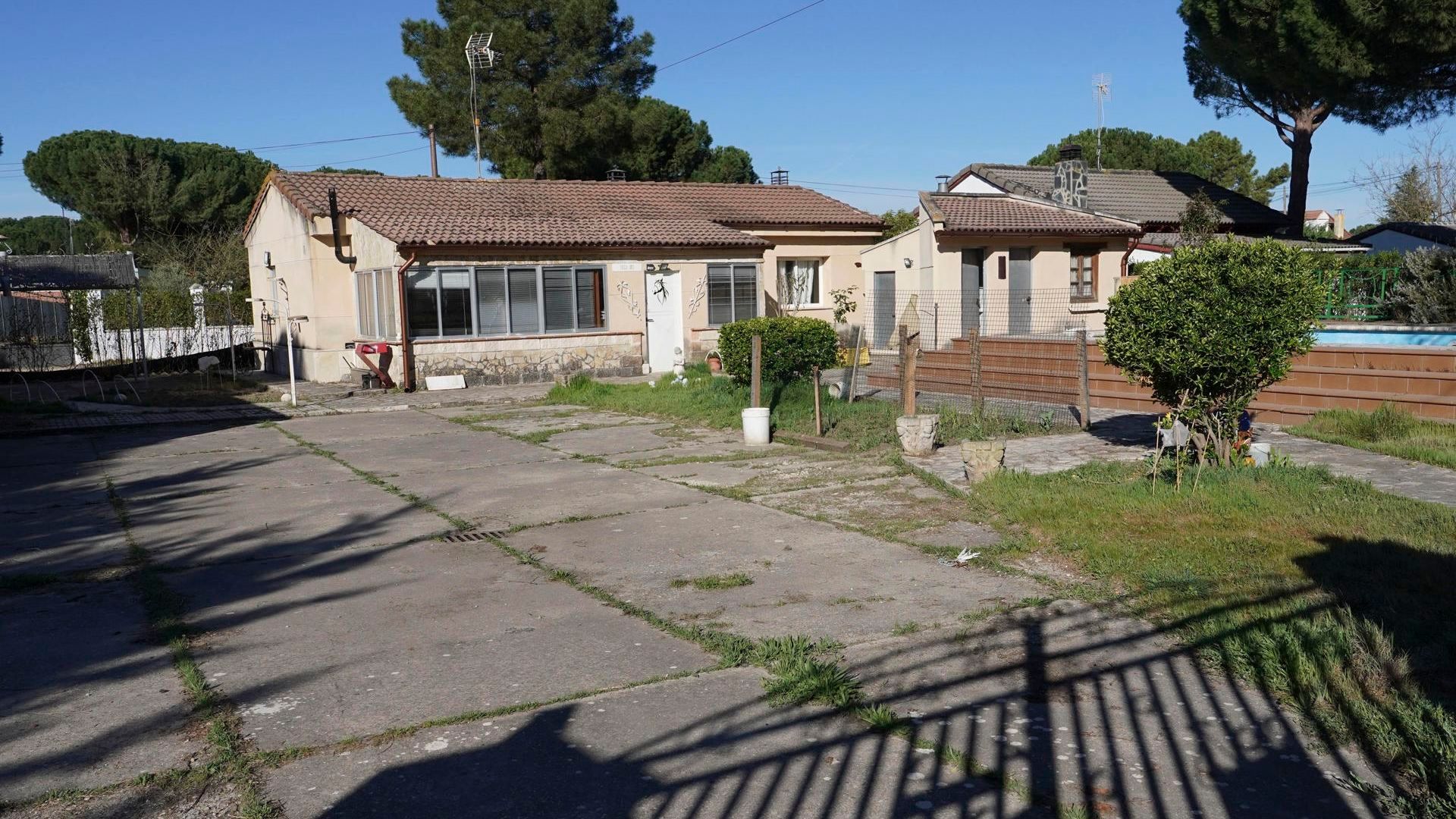 Así se descubrió el zulo en la antigua casa del sospechoso de la muerte de Esther López: el nuevo dueño detectó humedades y picó la baldosa de un dormitorio Así se descubrió el zulo en la antigua casa del sospechoso de la muerte de Esther López: el nuevo dueño detectó humedades y picó la baldosa de un dormitorio