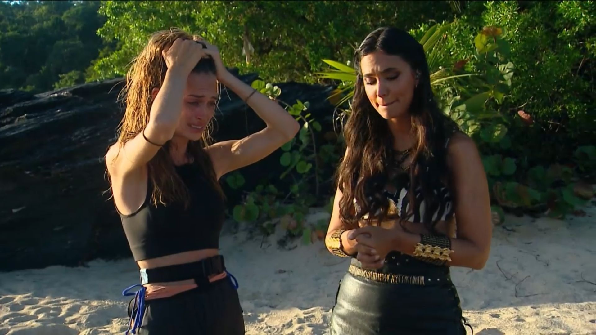 El llanto de Almudena al enfrentarse a su dilema más difícil: su objeto personal, su plato favorito o una llamada con su madre