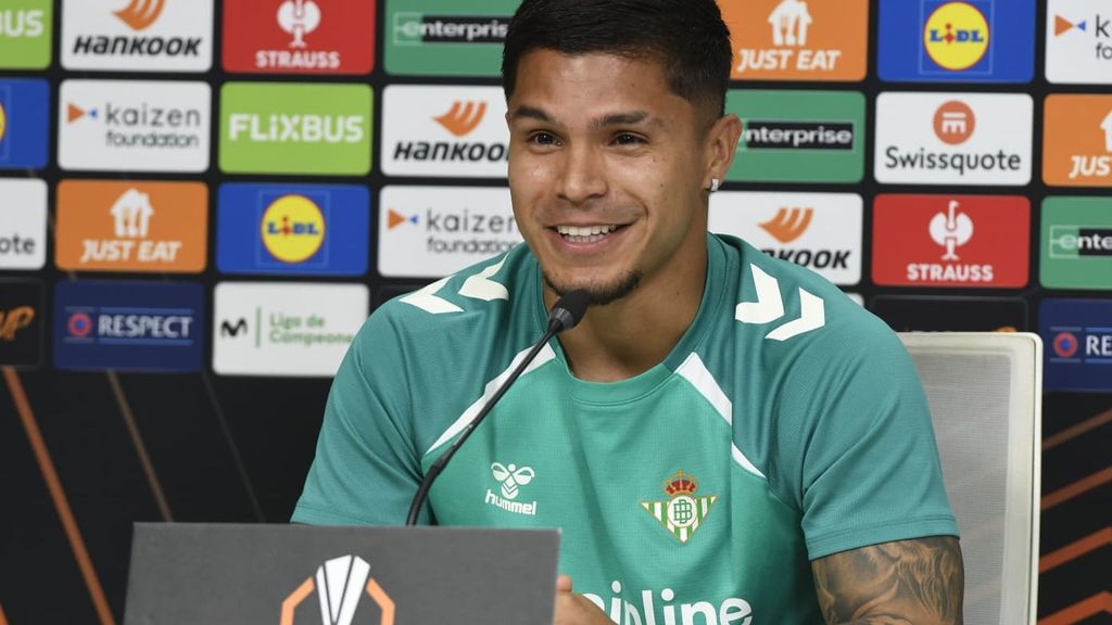 El Cucho Hernández analiza el Betis - Braga