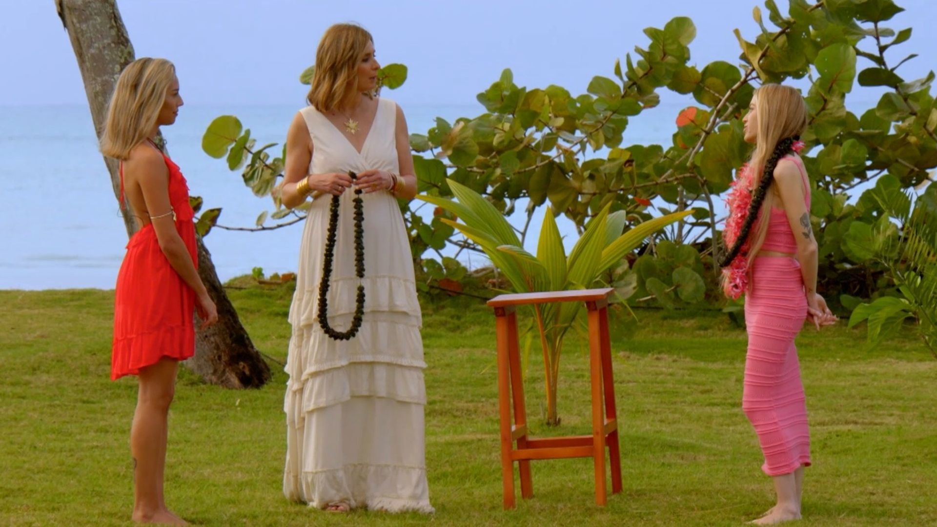 La reacción de Fátima tras ser vetada por las chicas para disfrutar de su primera cita con Álex: "Puedo con ellas y con más"