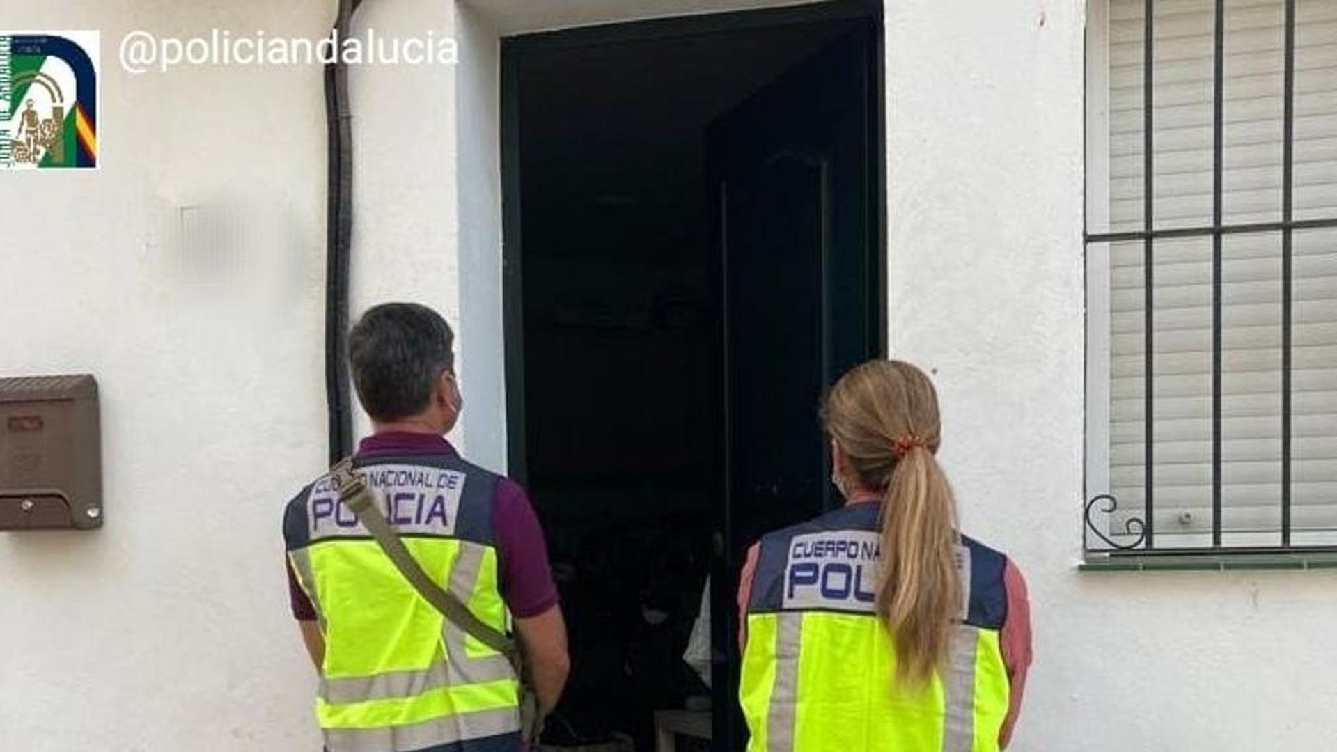 Agentes de la Unidad de Policía Nacional Adscrita a la Comunidad Autónoma de Andalucía.