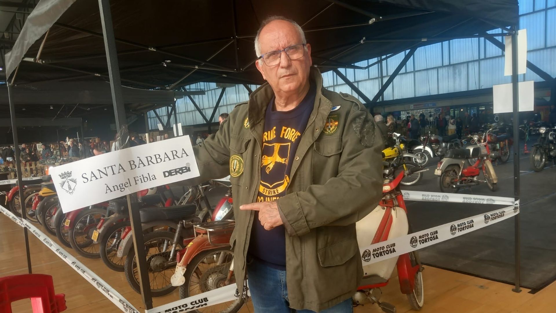 Àngel Fibla tiene una colección de 60 motos Derbi restauradas