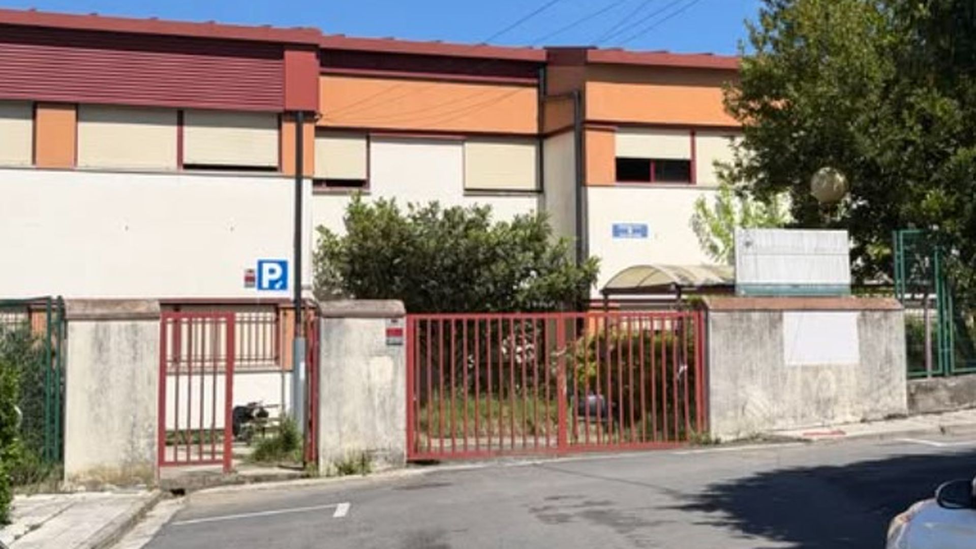 El mensaje de los okupas de un colegio en Gipuzkoa