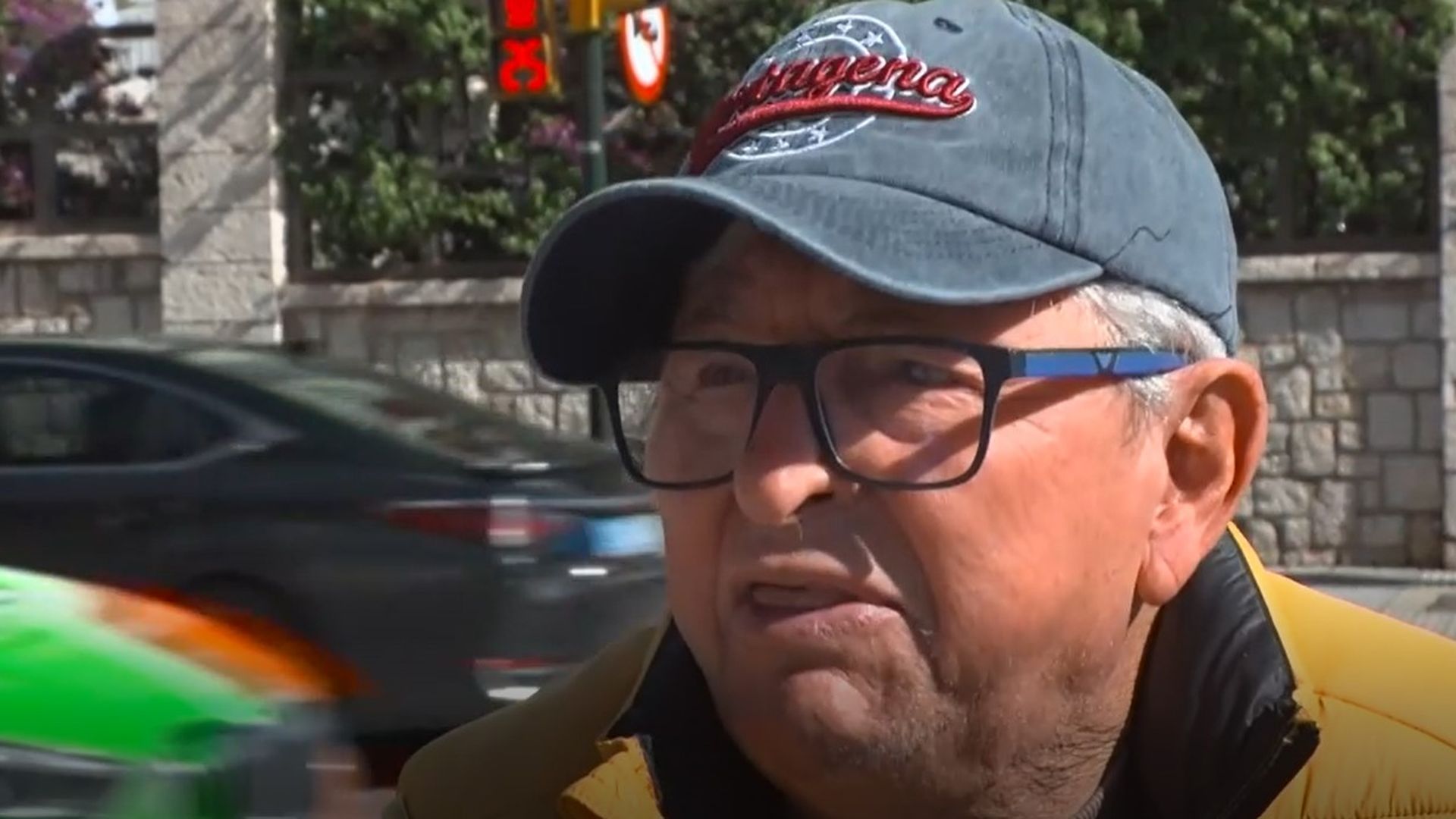 Las listas de espera baten récord: "Les voy a dar la dirección del cementerio"