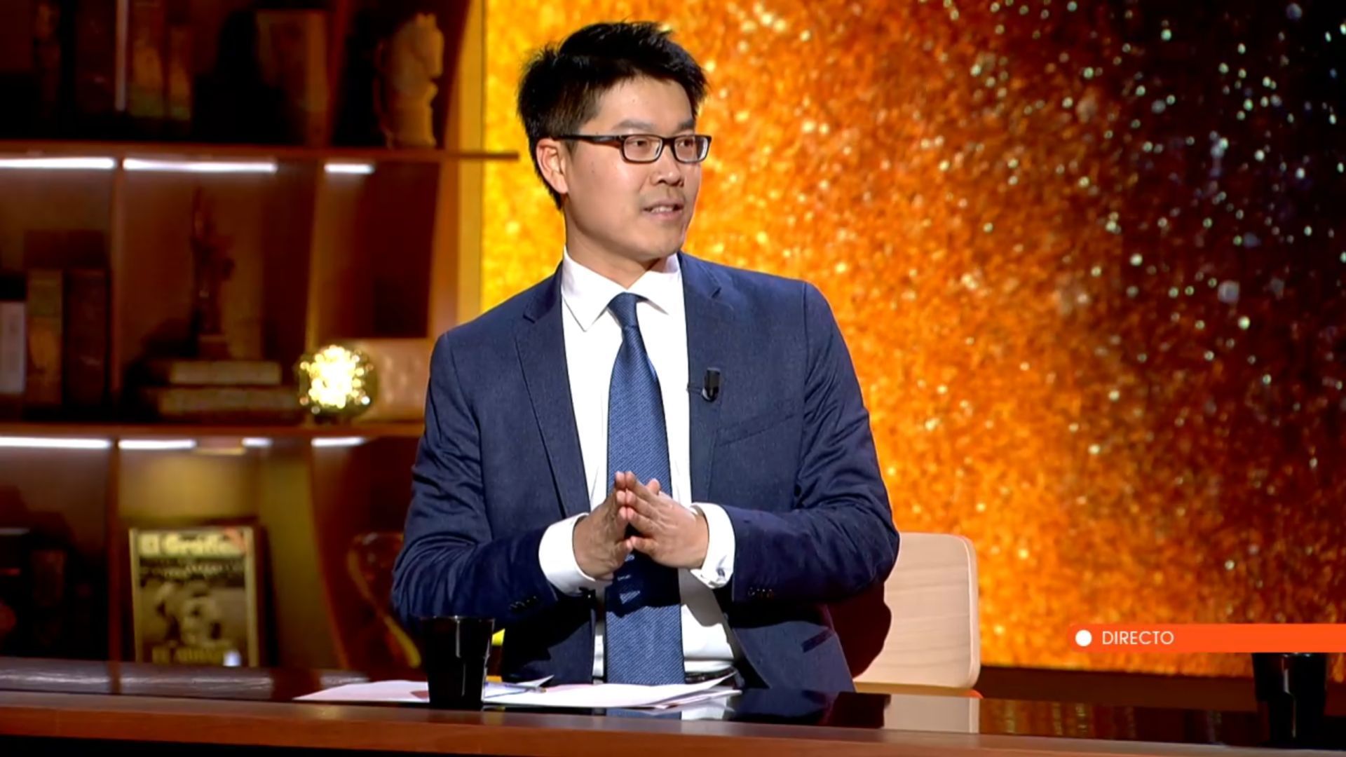 Un activista chino rebate la visión positiva de Ángel Gaitán sobre China al haber vivido "el lado oscuro": "Prefiero vivir fuera de una jaula"