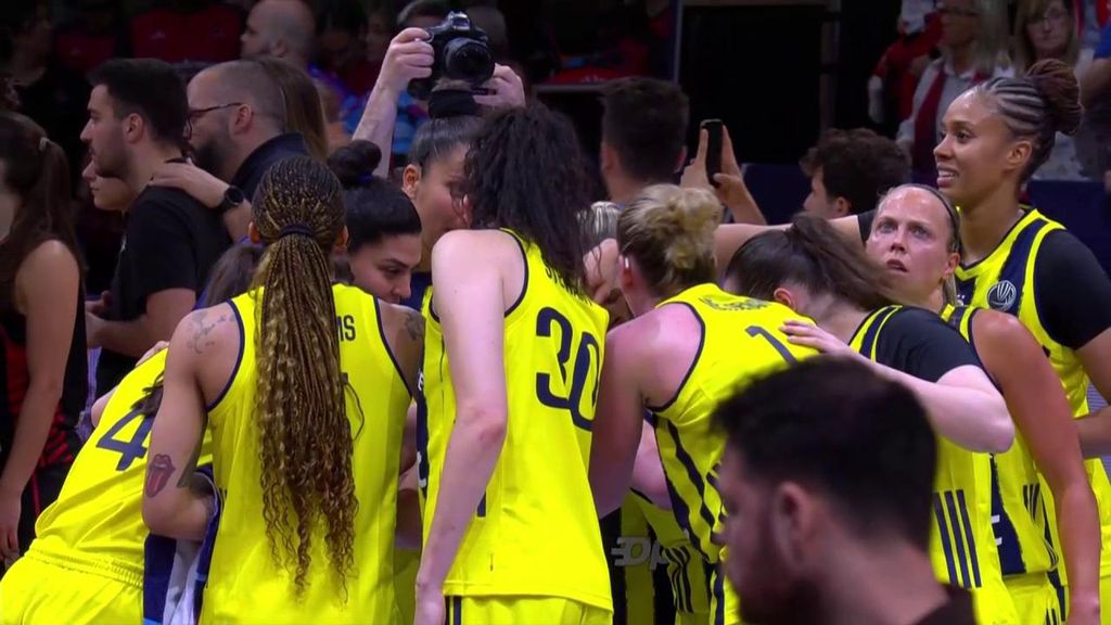 El Spar Girona choca contra el gigante Fenerbahçe en semifinales de Euroliga y cae el sueño (76 - 59)