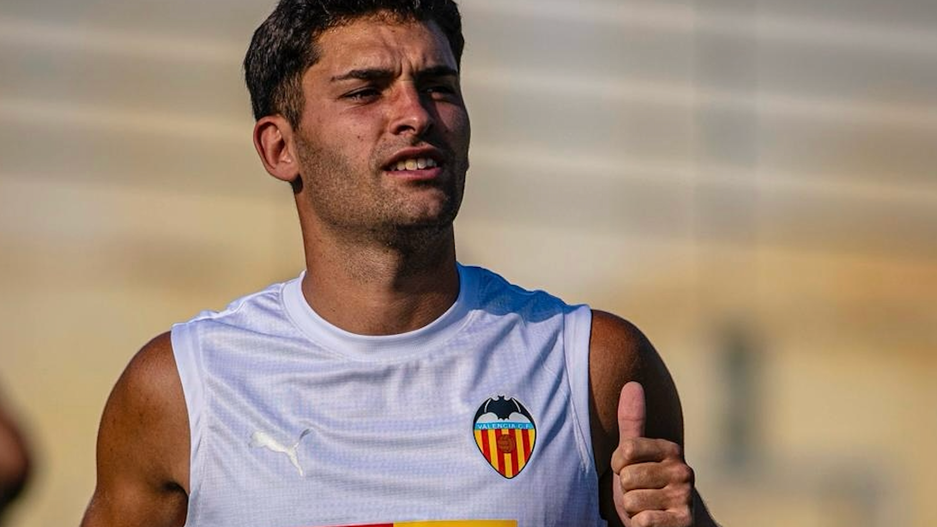 Hugo Duro se entrena en la Ciudad Deportiva de Paterna